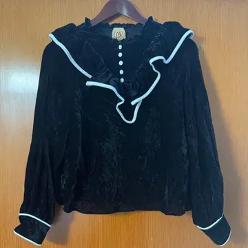 Tnewties 잼 범벅 얼굴 상의