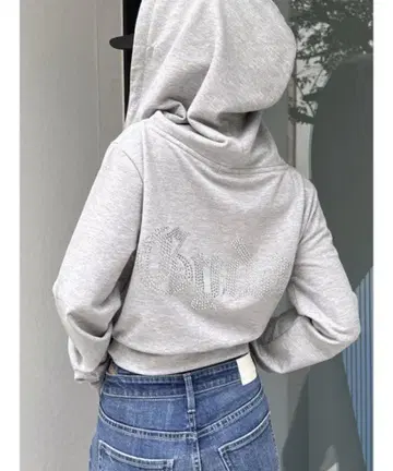 GYDA 쇼트 라메 후드티