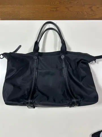 콜한 블랙 토트백