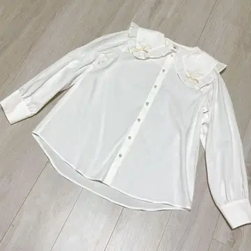 Disney 작은 새 파랑새 블라우스