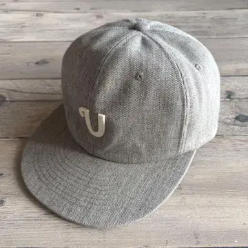 Unlikely Team Cap 언라이클리 26SS 캡 그레이 모자
