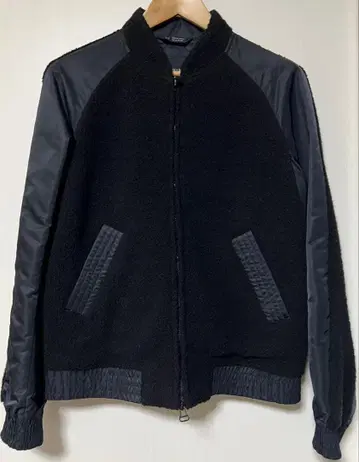 wings + horns 바시티 자켓 블랙