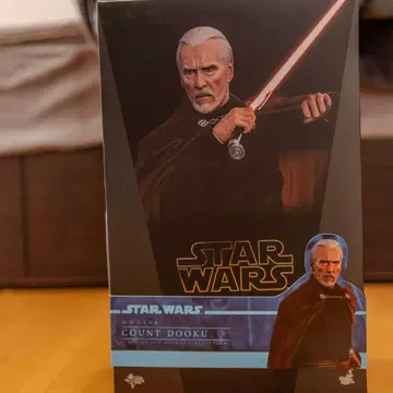 핫토이즈 두쿠 백작 스타 워즈 클론의 습격 1/6