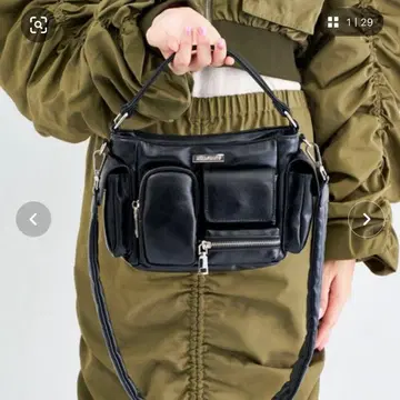 ANNA SUI NYC 멀티 포켓 치비 백