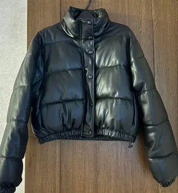 ZARA 숏 다운 자켓