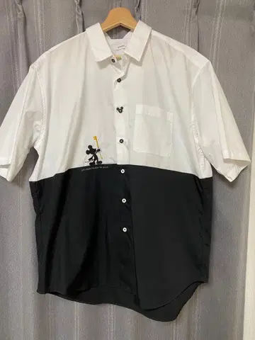 그라니프 킹덤하츠 반팔 셔츠 화이트/블랙 graniph