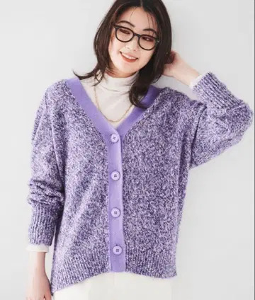 UNTITLED 믹스 트위스트 V넥 가디건 니트 정가 2만 8천 엔