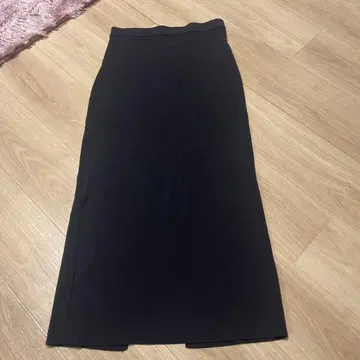 ZARA 블랙 타이트 스커트 S 사이즈