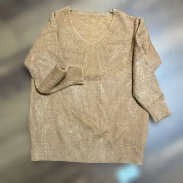 베이지 V넥 페더 니트 스웨터 F