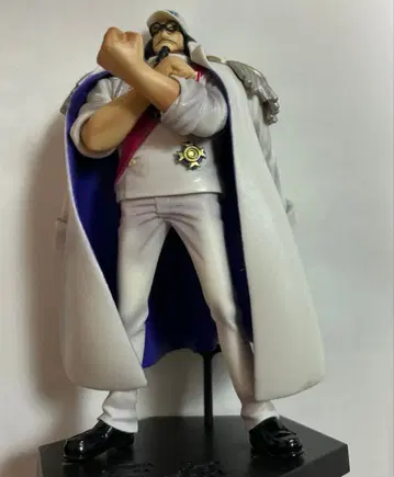 원피스 피규어 해군 센고쿠