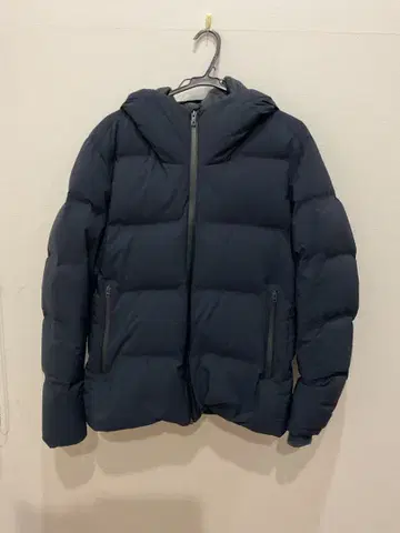 UNIQLO 유니클로 심리스 다운 파카 XL 사이즈 네이비