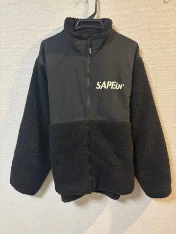SAPEur 블랙 플리스 자켓
