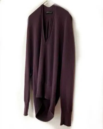 더마컬렉션 캐시미어 100% V넥 니트 풀오버 보르도