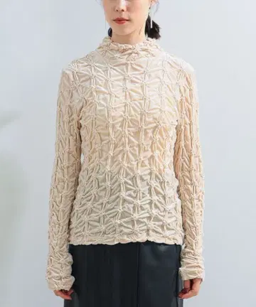 [미사용 새상품] Ray BEAMS 벨로아 셔링 하이넥 풀오버