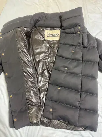 Herno 그레이 다운 자켓 숏 기장