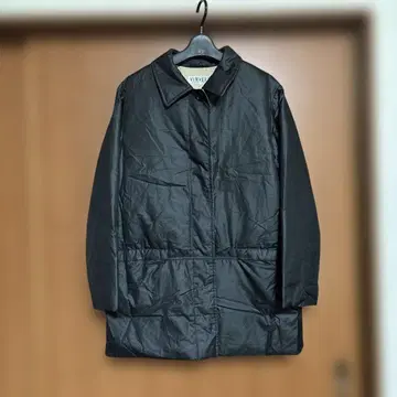 VINVERT 반베르 산요 블랙 다운 자켓