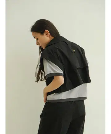 [ 미사용 새상품 ] 블랙 테일러드 베스트 스타일업 FIKA