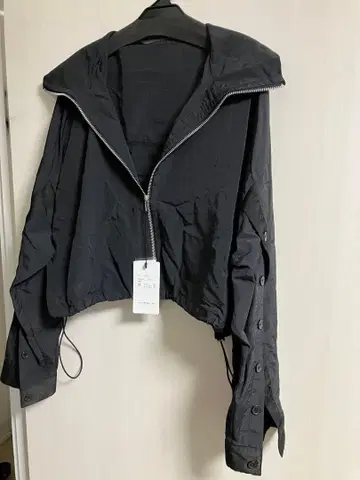 크롭 블랙 자켓