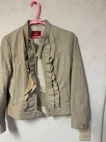 PINK HOUSE 프릴 노카라 자켓 베이지