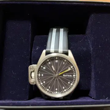 폴 스미스 솔라텍 손목시계 ( E031-S074258 )