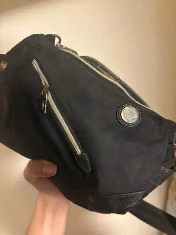 오로비안코 숄더백