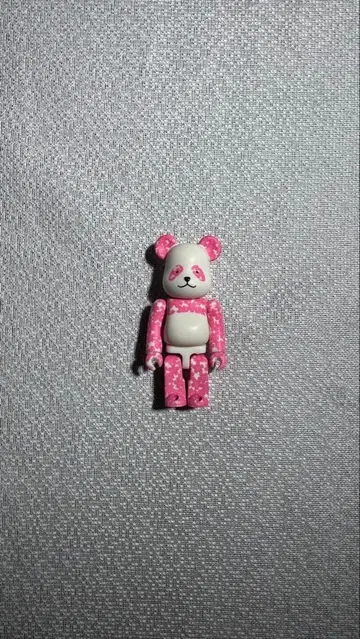 베어브릭 100% BABBI BE@RBRICK 사쿠라 팬더