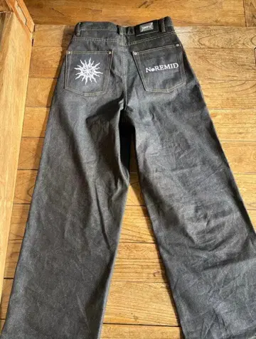 NOREMID 블랙 데님 팬츠