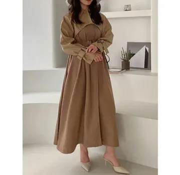 에이미 이스트 월 새상품 자켓