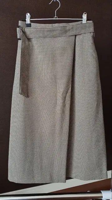 체크 무늬 타이트 스커트 벨트 포함