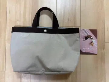 에르베샤 펠리에 707C 마스티크