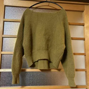 올리브 백리본 니트 스웨터 사이즈 38