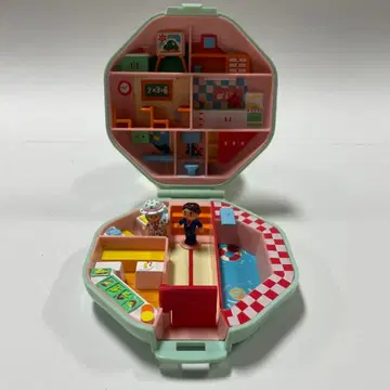 엔젤포켓 수영장이 있는 학교 폴리포켓 헤이세이 레트로