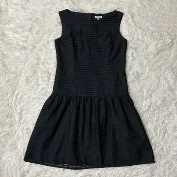 TOCCA 토카 원피스 플레어 원피스 슬리브리스 블랙 XS