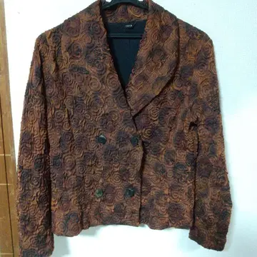 TOUCH 꽃무늬 테일러드 자켓 브라운