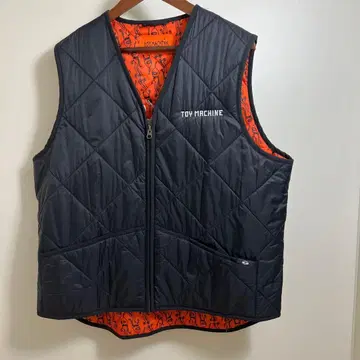 TOY MACHINE 퀼팅 베스트