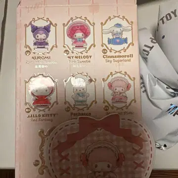 탑토이 산리오 피아노 피규어