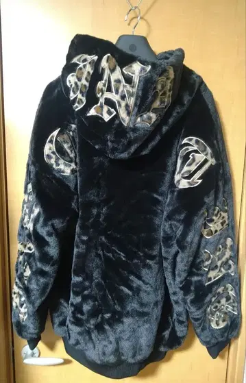 [ 미사용 새상품 레어 사이즈 ] 퍼 지퍼 자켓 후드티