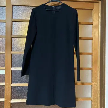 심플 블랙 원피스 긴팔