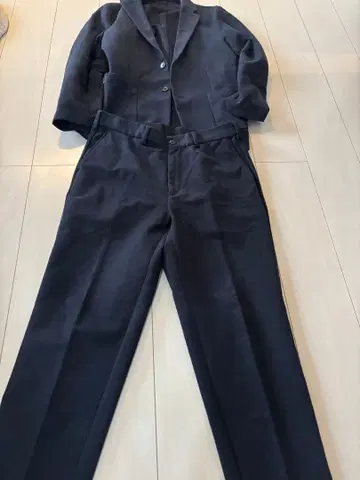 GU 지유 수트 상하의 셋업 L 사이즈