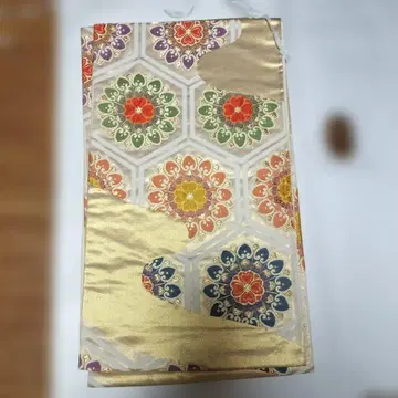 골드 컬러 꽃무늬 후쿠로 오비