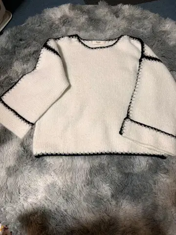 빔즈하트 BEAMS HEART 핸드 스티치 풀오버