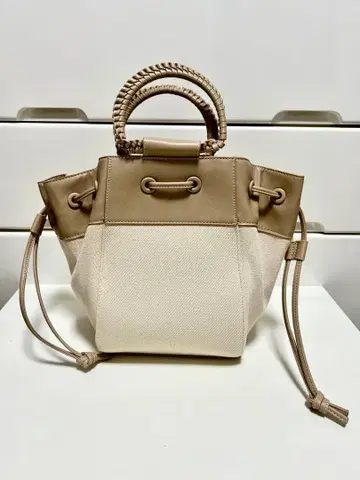 BAYFLOW 베이지 복조리형 숄더백