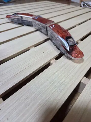 프라레일 배터리 없이 출발 진행! 테코로로 충전 E6계 신칸센 코마치