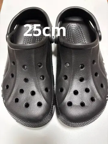Crocs 블랙 클로그 샌들