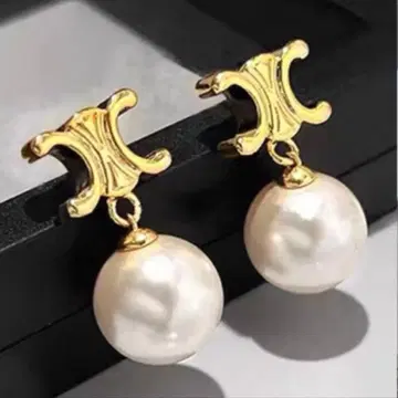 트리옹프 x 펄 귀걸이