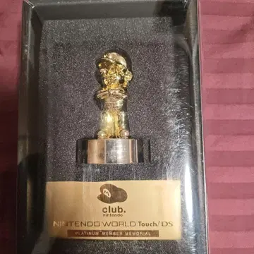 닌텐도 플라티나 멤버 기념 피규어