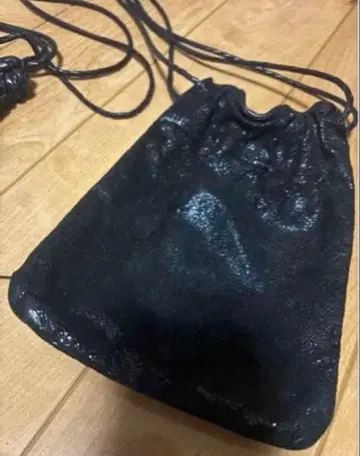 hyde 착용 계열 ifsixwasnine 파우치 라르크