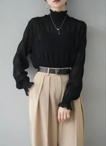 셔링 쉬폰 블라우스 퍼플 블랙 2장 세트 lumier 미사용 새상품