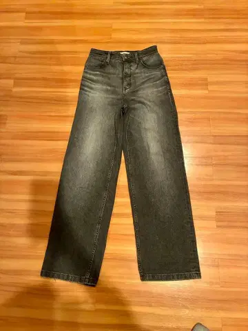 야눅 릴리스 24인치 컨디션 최상