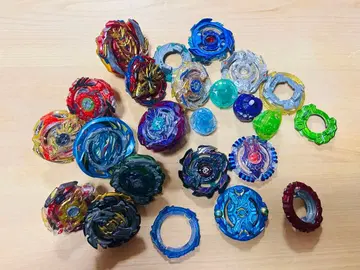 베이블레이드 버스트 정품 본체 10개 이상 묶음 판매